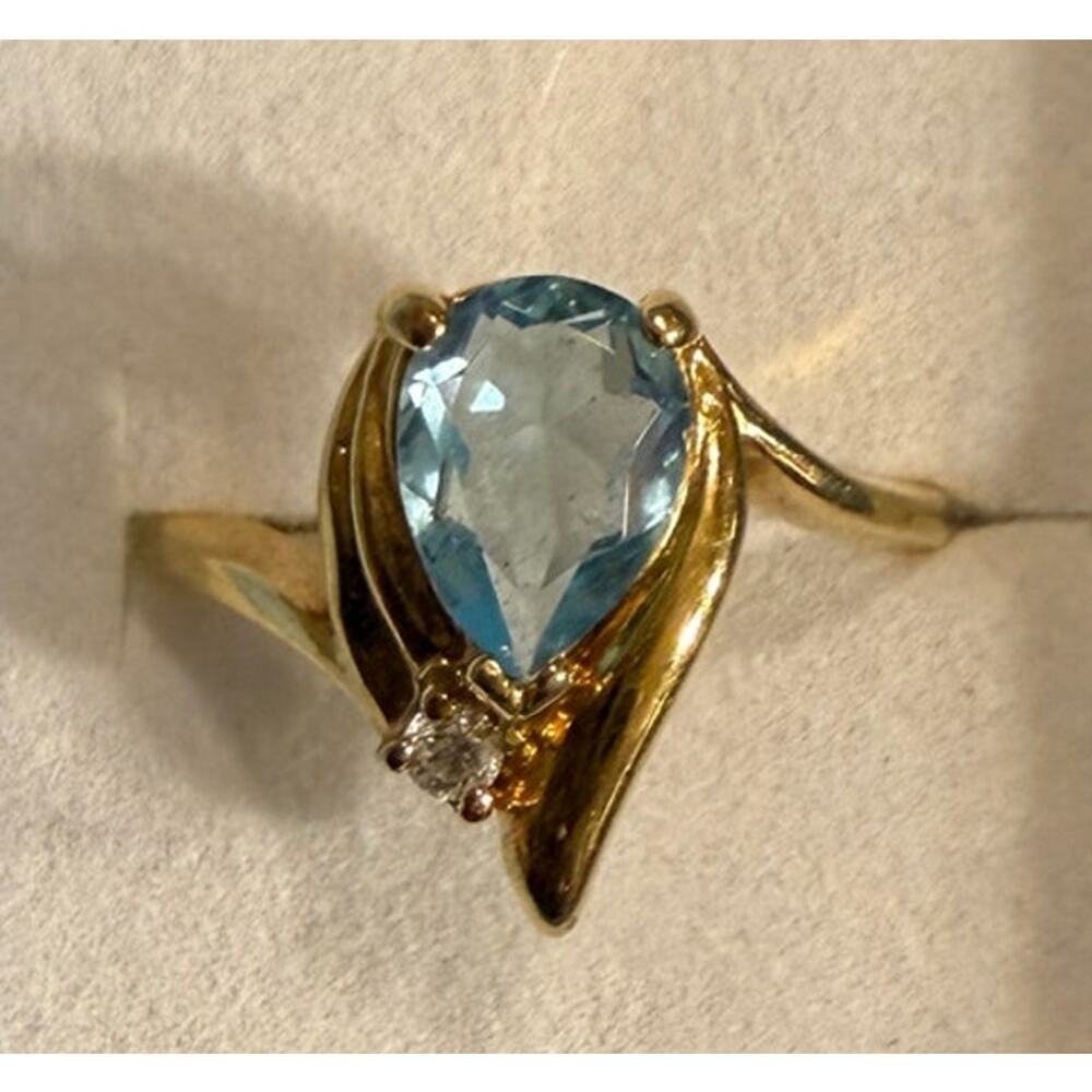 925 YELLOW STERLING SILVER AQUAMARINE PEAR SHAPED GEMSTONE AND CZ RING SIZE